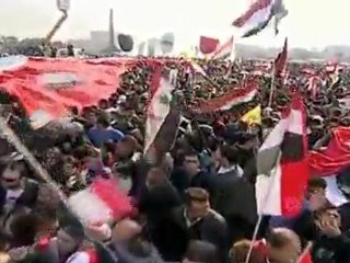 Thousands attend pro-Assad rally