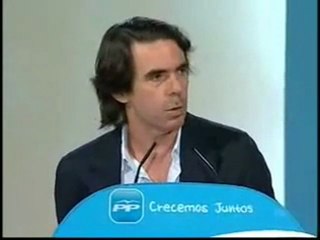 Aznar: "El PP levanta muy alta bandera libertad y España"