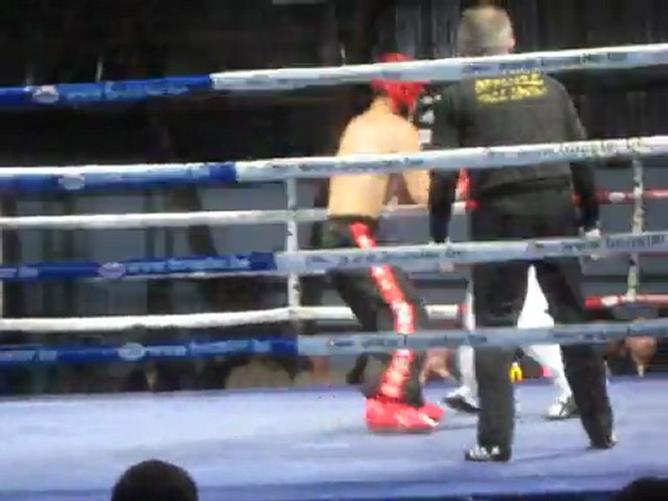 christopher domingues combat de gala full contact round 1