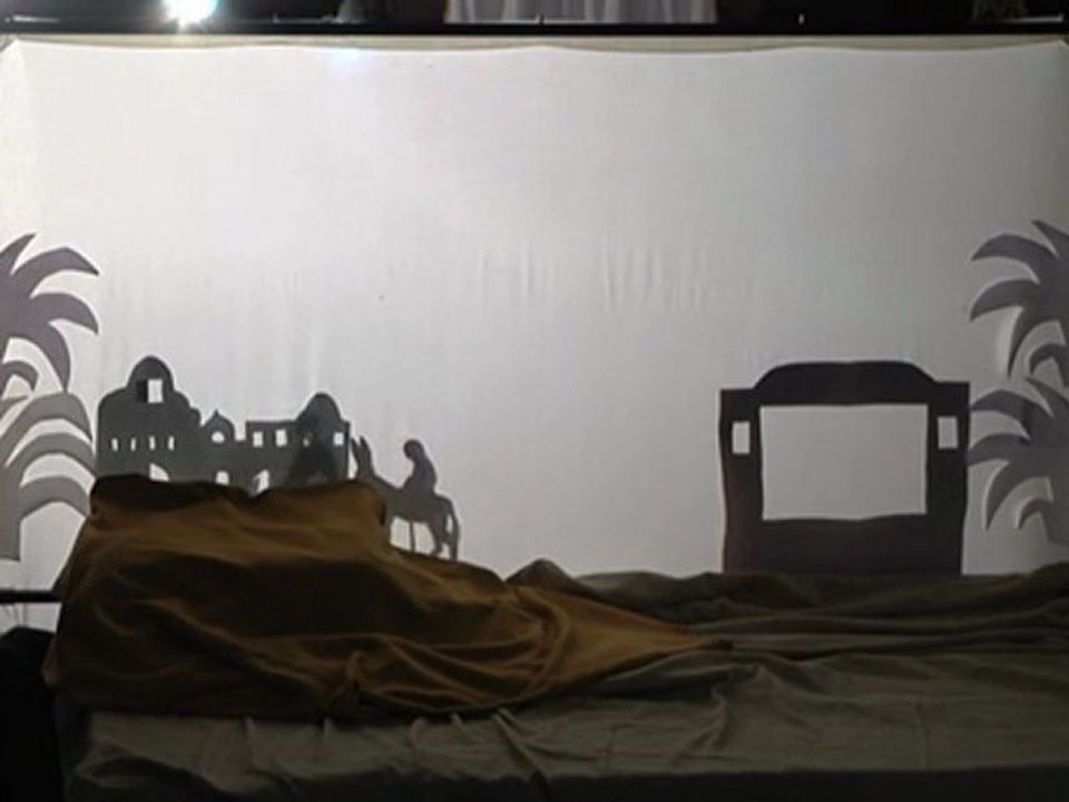 La Nativité en théâtre d'ombres chinoises