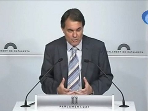 Toros (Reacciones): Mas vota a favor de prohibir los toros para mejorar Cataluña