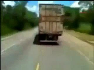 Şöför çıldırmış olmalı