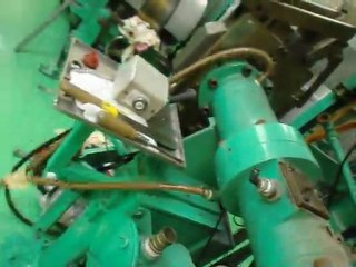 Shuttle Cleaner vs hose  making machine