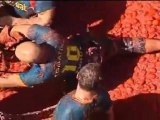 Tomatina: Rebozados en 120.000 kilos de tomate