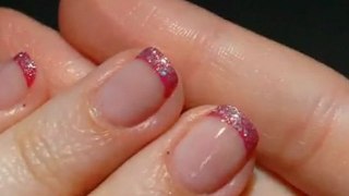 French manicure con glitter