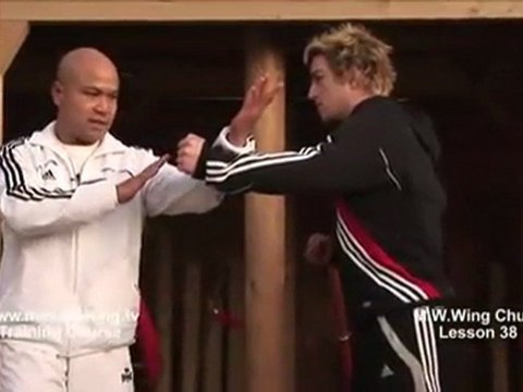 How to do Wing Chun Lesson 38- Block inside straight punch to neck chop