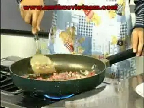 Banh cuon nhan thit - Am thuc Viet Nam