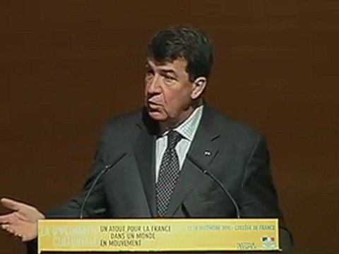 Spanish : Discours de clôture de Xavier Darcos, président de l’Institut français