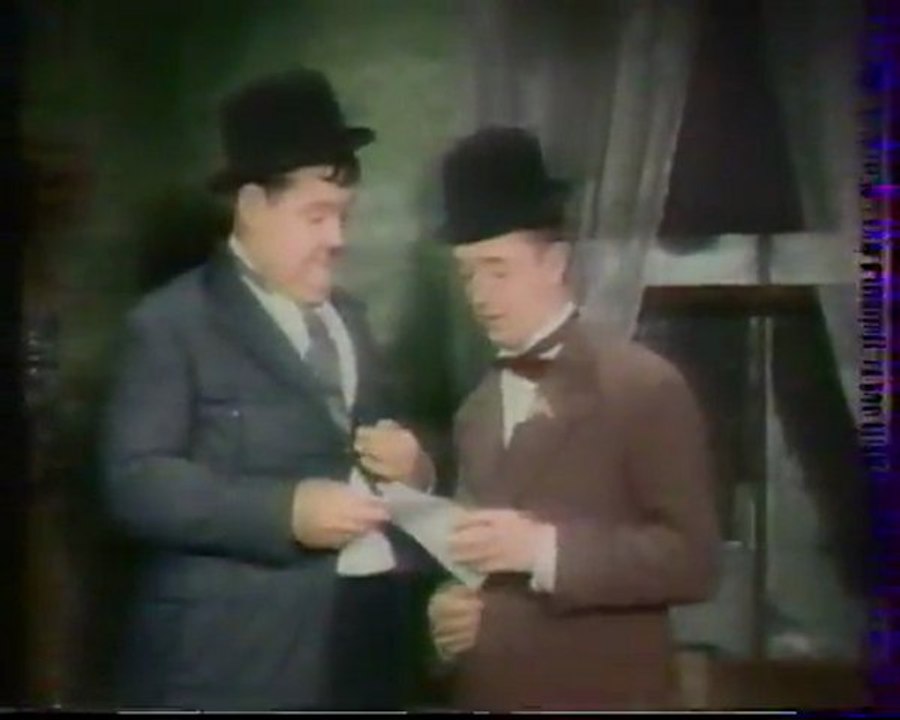 canal + extrait de laurel et hardy octobre 1992