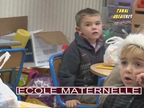Visite du Père Noel aux écoles