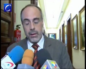 ZP usó un avión militar para viajar a Sevilla para dar un mitin (Reacciones)