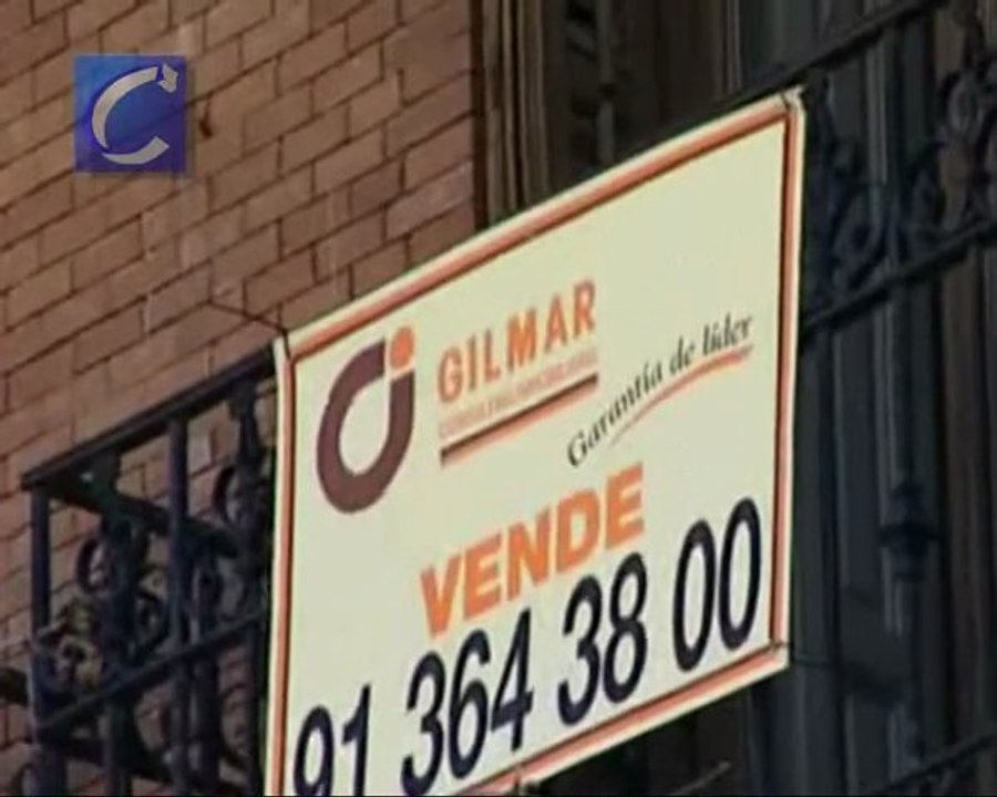 La compraventa de viviendas se hunde un 37,5% en febrero, según el INE