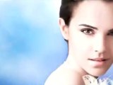 エマ・ワトソン「ランコム・ブラン・エクスペール」撮影映像：Emma Watson Lancôme Blanc Expert Derm Crystal