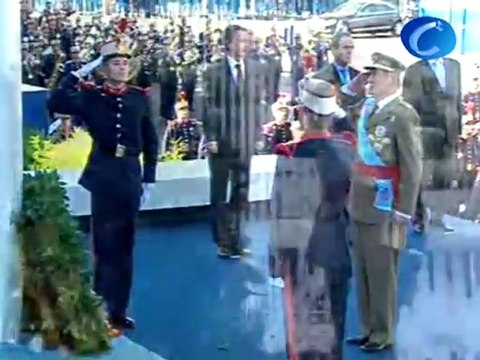 Gritos y abucheos en contra de ZP en el desfile del día de la Hispanidad