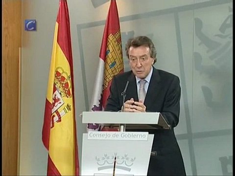 Castilla y León / Consejo de Gobierno: De Santiago-Juárez no cree que haya reducción de consejerías