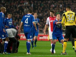 Le match Ajax d'Amsterdam - AZ arrêté