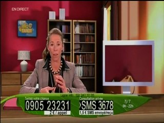 Allô Tarot du 20 décembre - La présentatrice pète les plombs