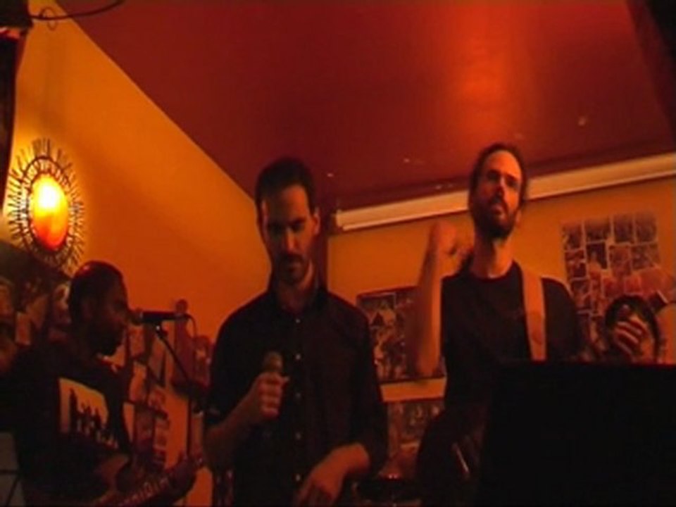 GOne - Warning (Live)