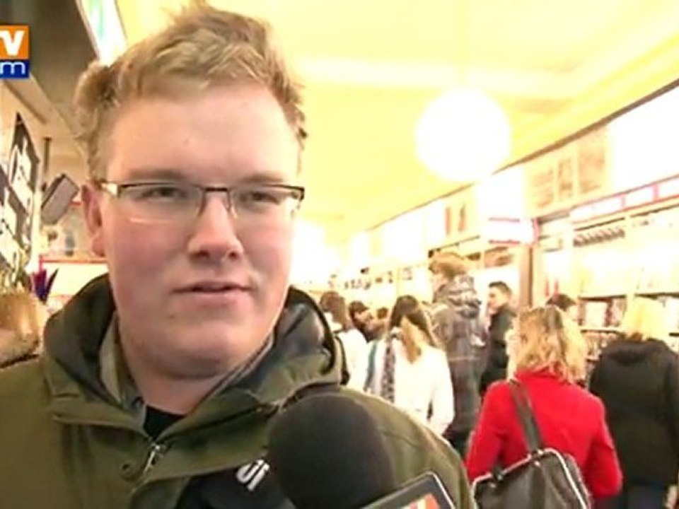 Les Tchèques s’arrachent les livres de Vaclav Havel depuis sa mort