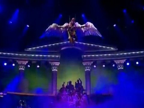 Kylie Minogue - Too Much music Video - aphrodite les folies tour 2011 scenes