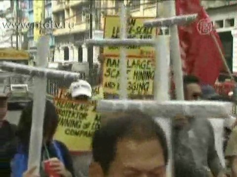 Филиппинцы обвиняют в наводнении правительство