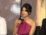 Priyanka's  Tantrum Tricks To Ape Shahid Kapoor - Bollywood News
