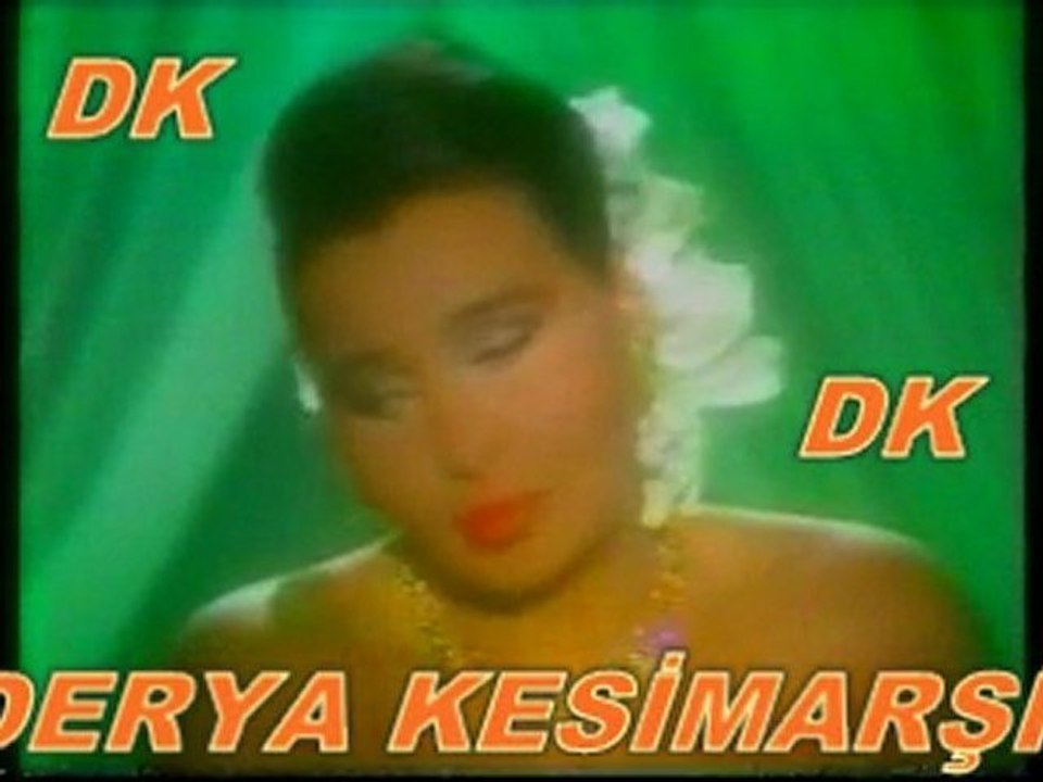 BÜLENT ERSOY NE GELEN,NE SORAN............................