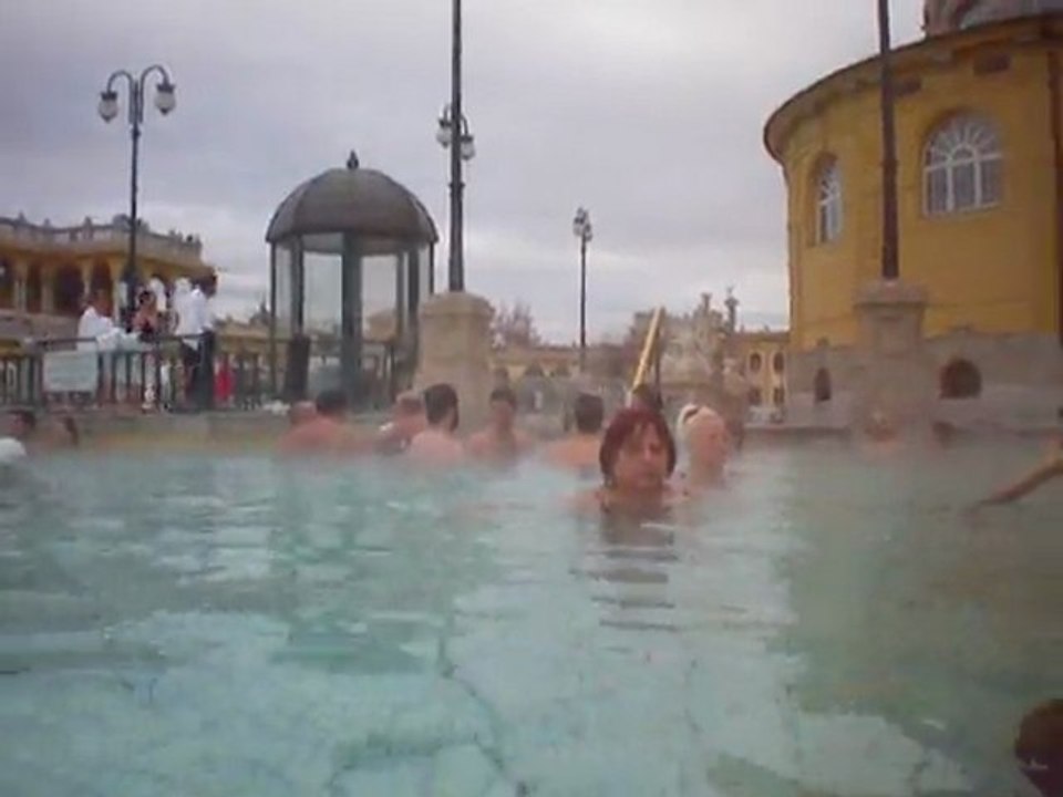 les bains Széchenyi à BUDAPEST