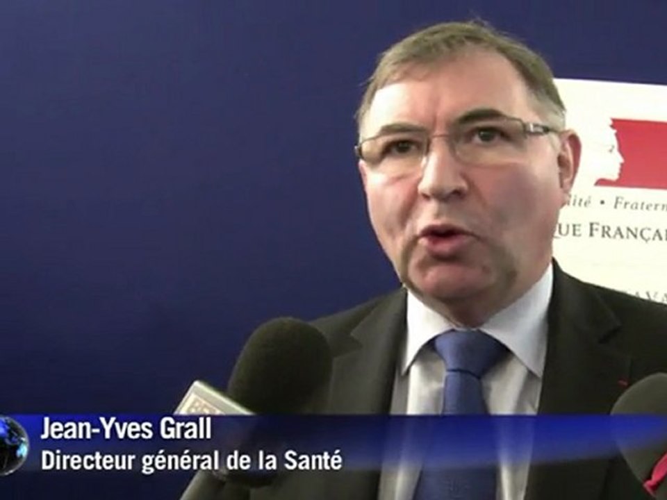 Prothèses mammaires PIP: le gouvernement recommande le retrait "à titre préventif"