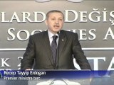 Le Premier ministre turc Recep Tayyip Erdogan a accusé Nicolas Sarkozy de jouer sur 