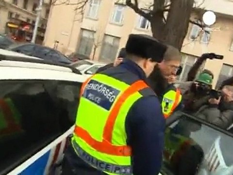 Ungheria: parlamento approva leggi contestate su riforma...