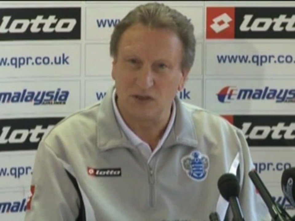 Warnock kritisiert die Medien
