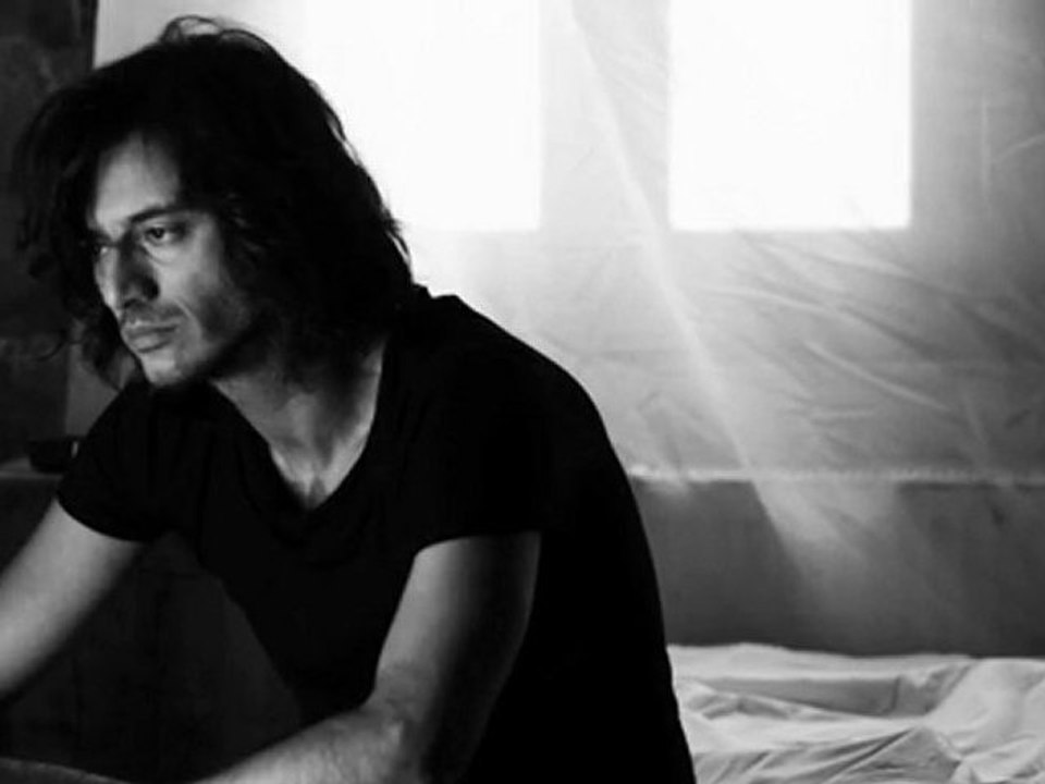 Onur Mete - Haberim Yok (Official Klip - 2011 YENİ)