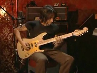 Nuno bettencourt sur  Washburn N6