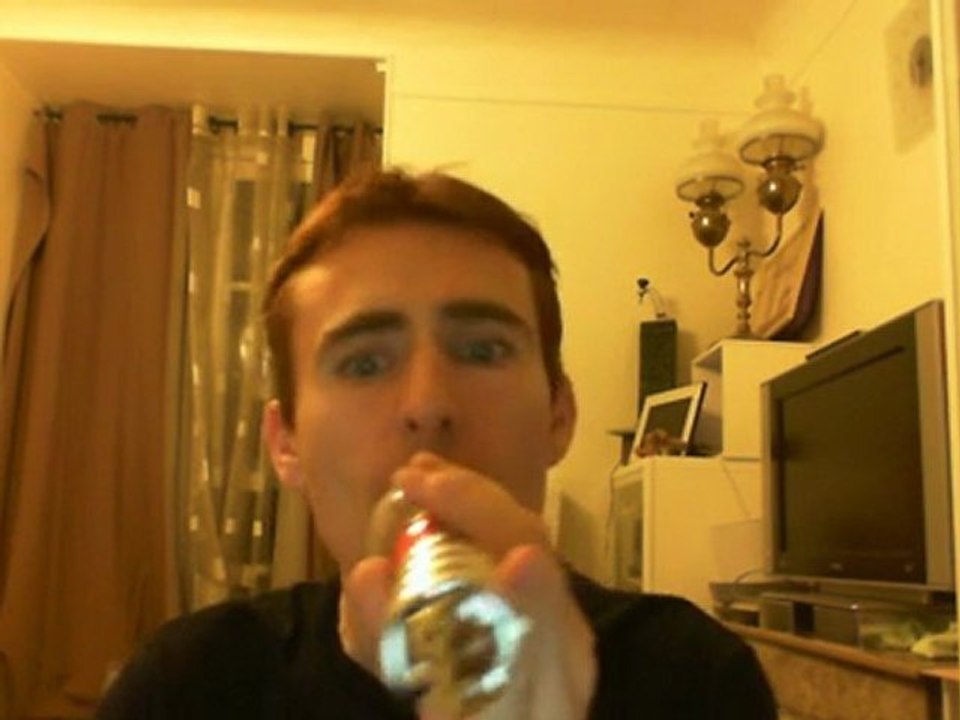 Wiwi égratigne "handle me" de Robyn