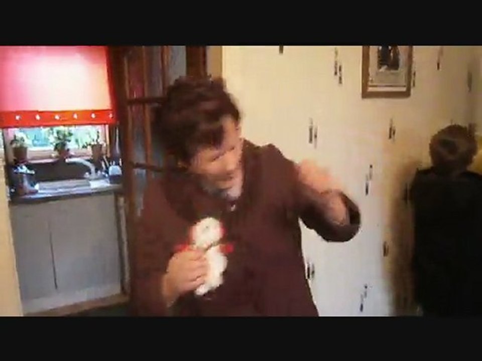 Rhoda Christmas Dancing