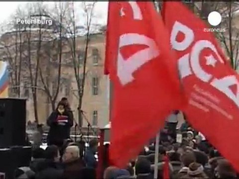Demonstrators denounce Russia's political 'tandem'