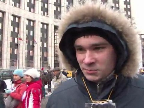 Tens of thousands in Russia polls protest