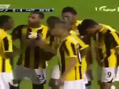 Bulduğu ilk yeri öpmüş