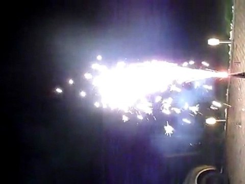 feu d'artifice qui explose