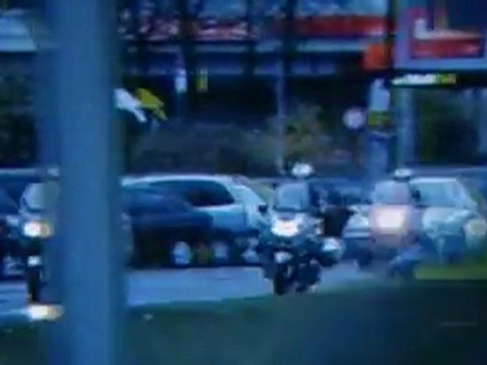 Don 2 - DVDScr - XviD - 1CDRip - [DDR] - Part 3 @onlineHindustan.com