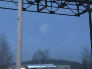 Mystérieuse lumière dans le ciel de Russie- 23 décembre 2011