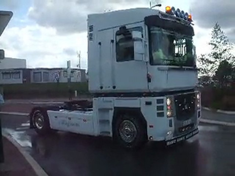 DSCF1025