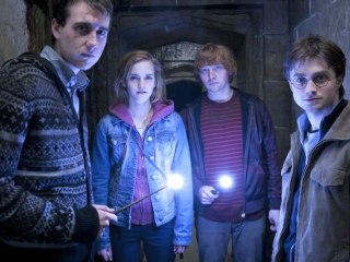 Harry Potter To Be Pushed For Oscars - Hollywood News
