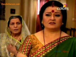 Hamari Saas Leela -26th December 2011 Pt1
