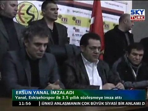 Ersun Yanal İmzaladı