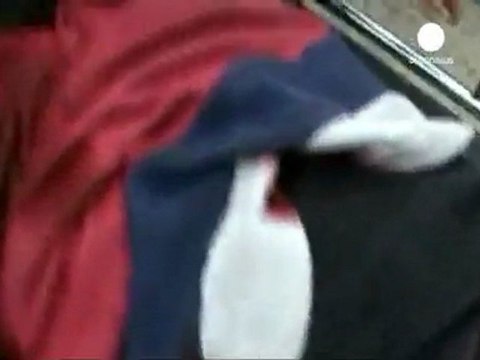 More deadly attacks in Homs as monitors head to Syria