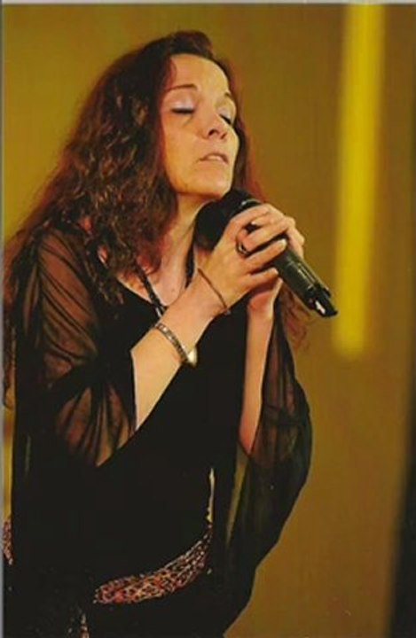 Thaly : reprise de Vole (enregistré avec un mp3)