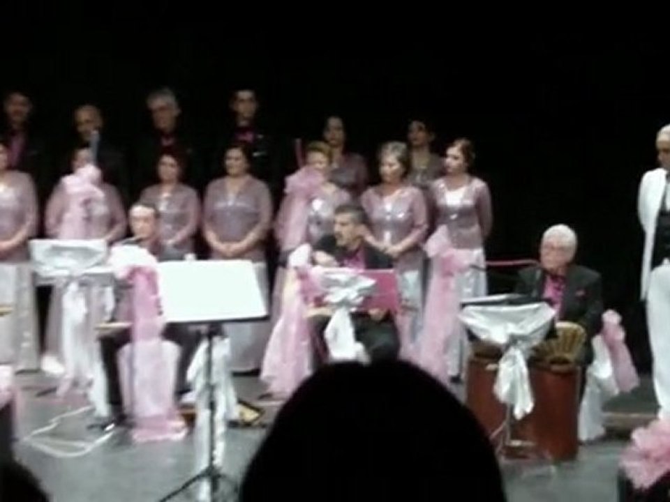 ''SERDAR ERKÖSE''KANUN TAKSİMİ..17.12.2011 HOŞ SEDA MÜZİK DERNEĞİNİN ALANYA KÜLTÜR MERKEZİNDE VERDİĞİ KONSERDEN..