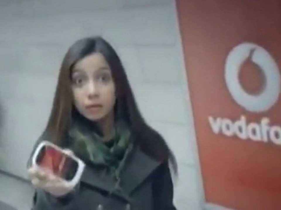 Gereksiz Sansür - Vodafone Reklam